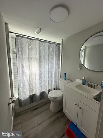 833 W 2ND ST, Florence, NJ 08518