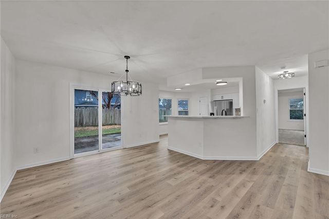 1909 Maple Shade DR, Virginia Beach, VA 23453