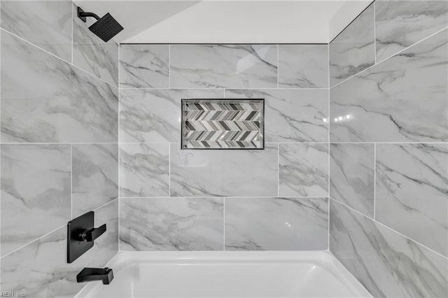 1909 Maple Shade DR, Virginia Beach, VA 23453