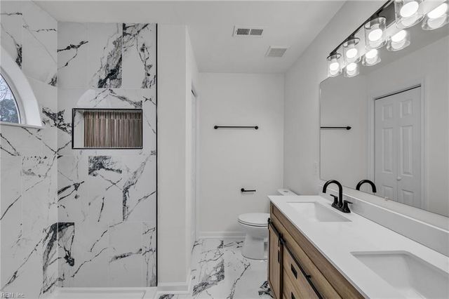 1909 Maple Shade DR, Virginia Beach, VA 23453