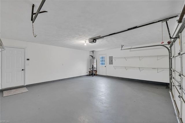 1909 Maple Shade DR, Virginia Beach, VA 23453