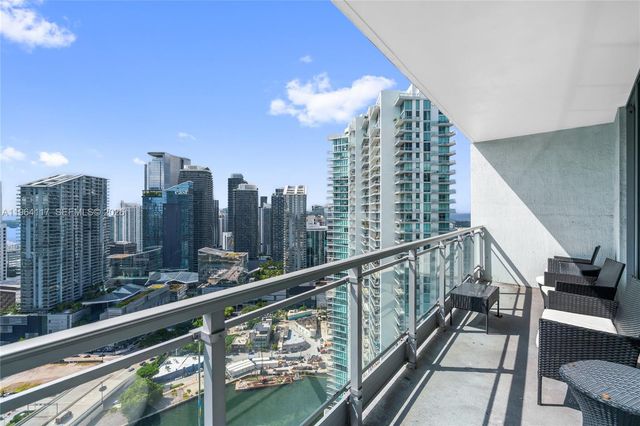 90 SW 3rd St 4203, Miami, FL 33130