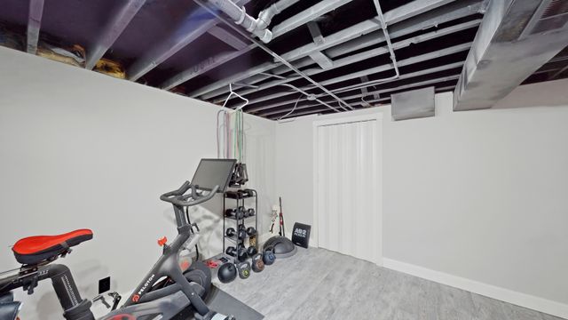 1108 Almond Drive, Aurora, IL 60506