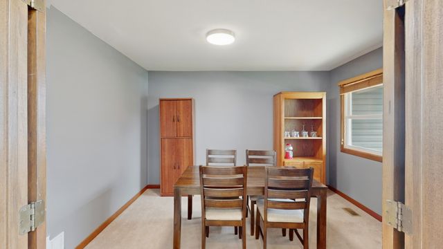 1108 Almond Drive, Aurora, IL 60506