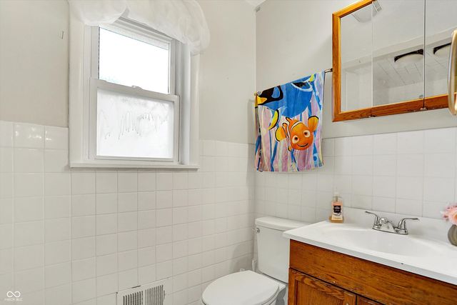 255 E Roberts Road, Indianapolis, IN 46227