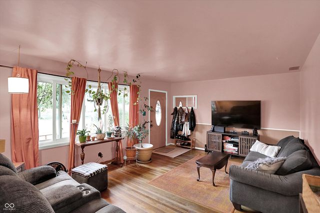 255 E Roberts Road, Indianapolis, IN 46227