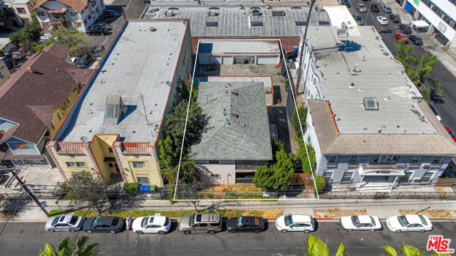 2811 San Marino Street, Los Angeles, CA 90006