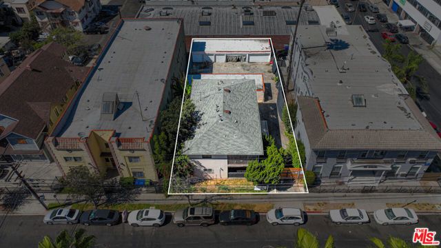 2811 San Marino Street, Los Angeles, CA 90006