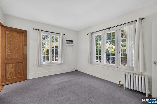 45 Dwight Place 8, Englewood, NJ 07631