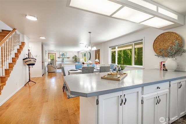 5276 Cherry Tree Lane, Blaine, WA 98230