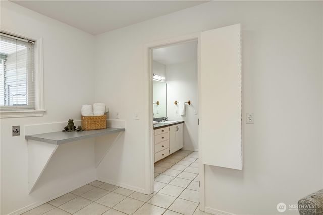 5276 Cherry Tree Lane, Blaine, WA 98230