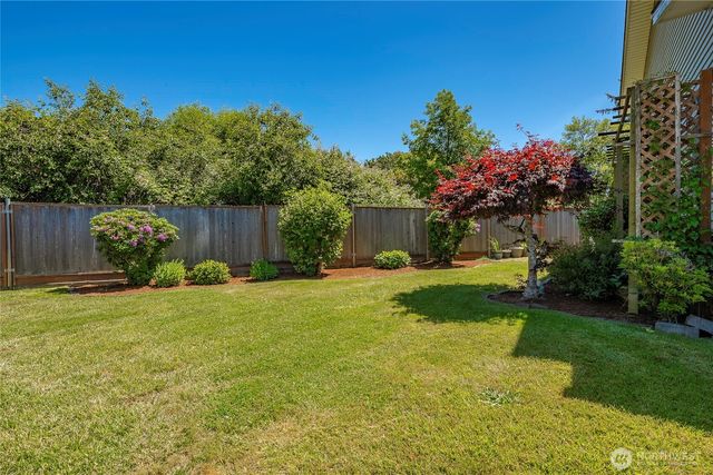 5276 Cherry Tree Lane, Blaine, WA 98230