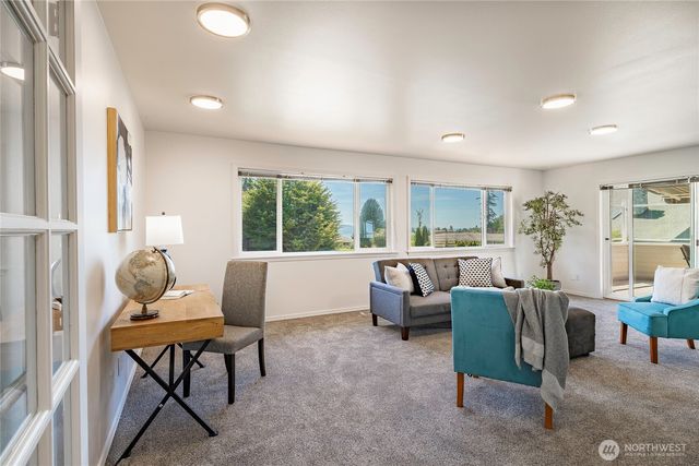 5276 Cherry Tree Lane, Blaine, WA 98230