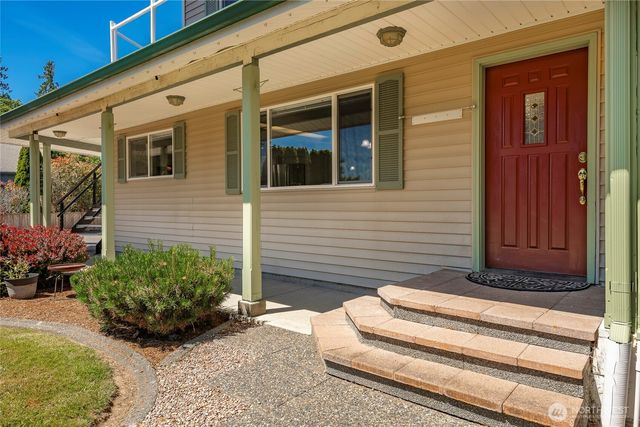 5276 Cherry Tree Lane, Blaine, WA 98230