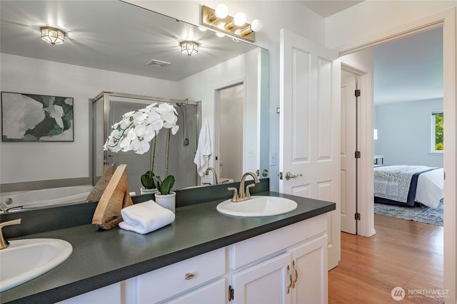 5276 Cherry Tree Lane, Blaine, WA 98230