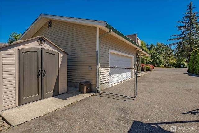 5276 Cherry Tree Lane, Blaine, WA 98230