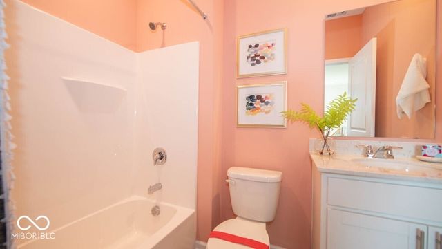 2571 Kingman Drive, Whitestown, IN 46075