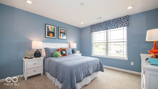 2571 Kingman Drive, Whitestown, IN 46075