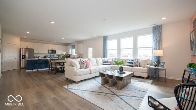 2571 Kingman Drive, Whitestown, IN 46075