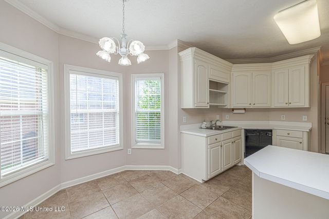 160 Apple Blossom Drive, Brandon, MS 39047