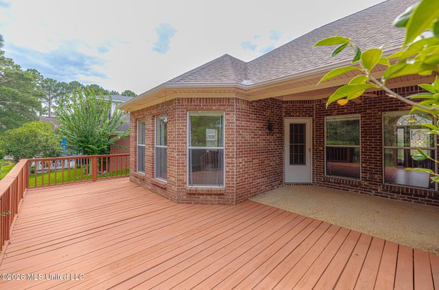 160 Apple Blossom Drive, Brandon, MS 39047