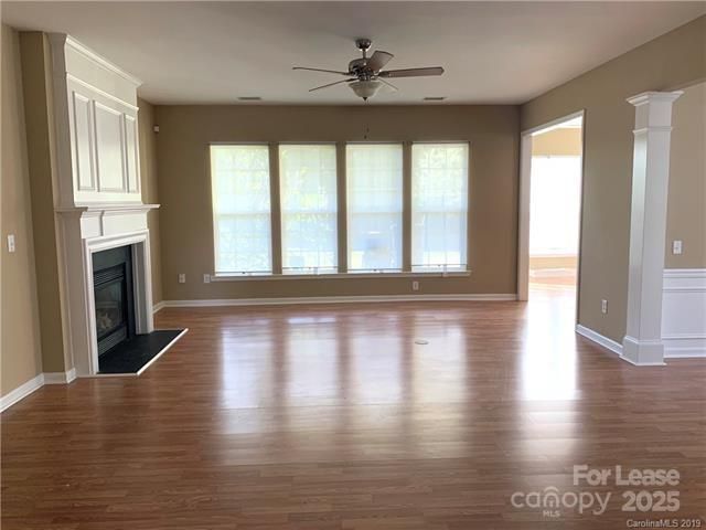 8419 Heron Glen Drive, Charlotte, NC 28269