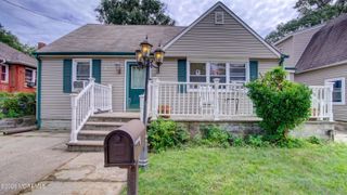 44 Briarwood Avenue, Keansburg, NJ 07734