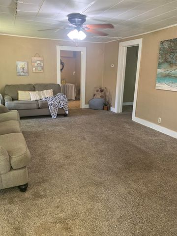 300 Poplar St, El Dorado, KS 67042