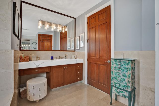 516 Hendricks Isle 4a, Fort Lauderdale, FL 33301