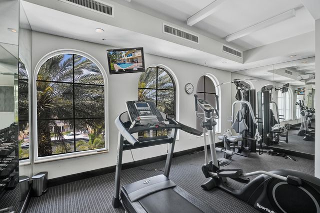 516 Hendricks Isle 4a, Fort Lauderdale, FL 33301