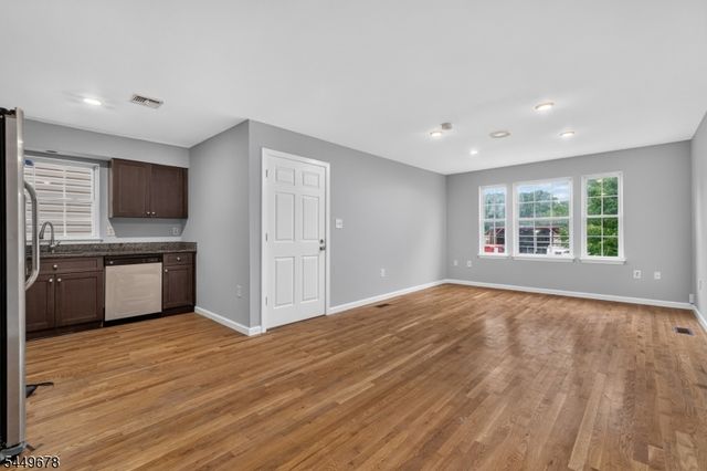 312 Orange St, Newark City, NJ 07103