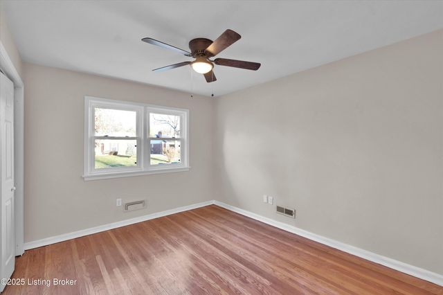 316 Short Rd, Louisville, KY 40207