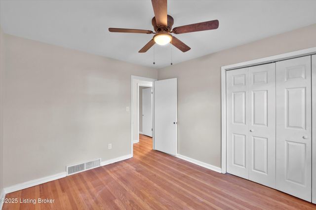 316 Short Rd, Louisville, KY 40207