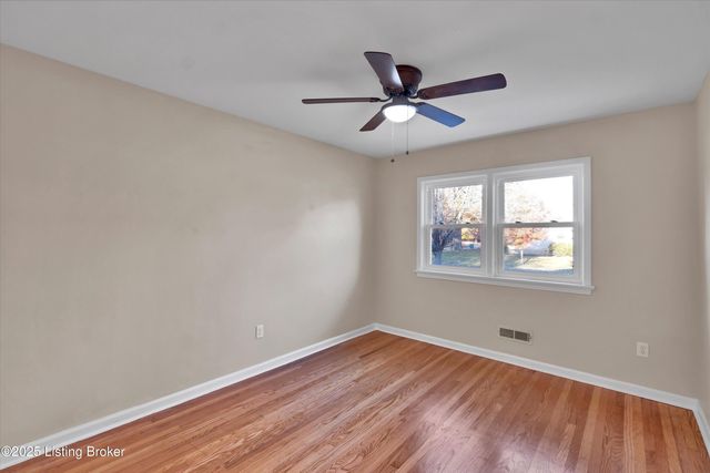 316 Short Rd, Louisville, KY 40207