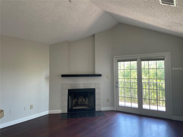 216 AFTON SQUARE 309, Altamonte Springs, FL 32714