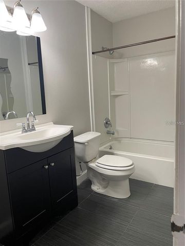 216 AFTON SQUARE 309, Altamonte Springs, FL 32714