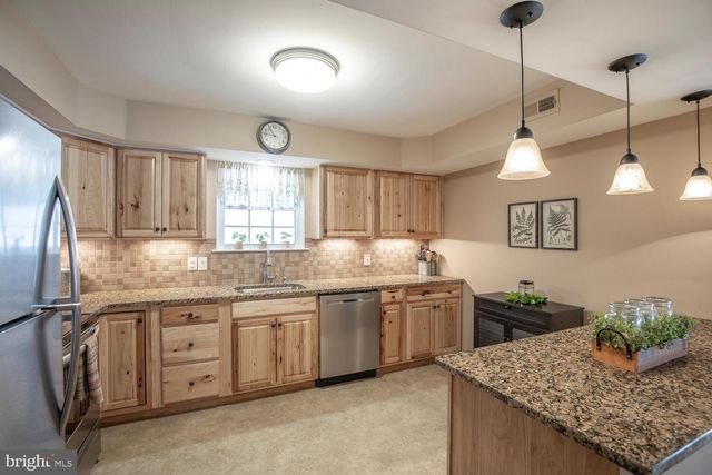 481 REDBUD CT, Warrington, PA 18976