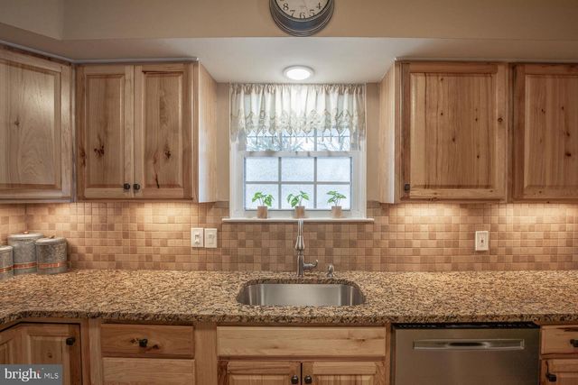 481 REDBUD CT, Warrington, PA 18976