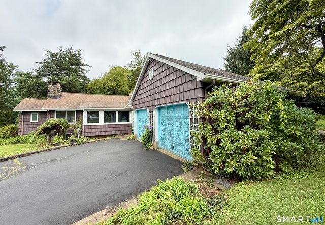22 Southview Road, New Fairfield, CT 06812
