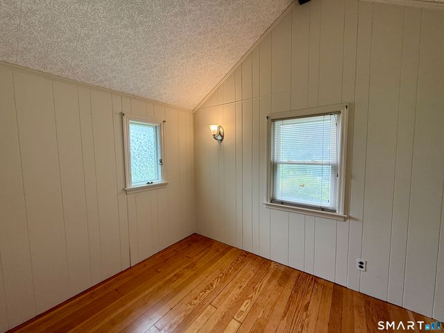 22 Southview Road, New Fairfield, CT 06812