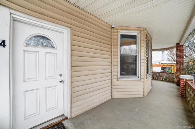 4 Amackassin Terrace Unit 1, Yonkers, NY 10703