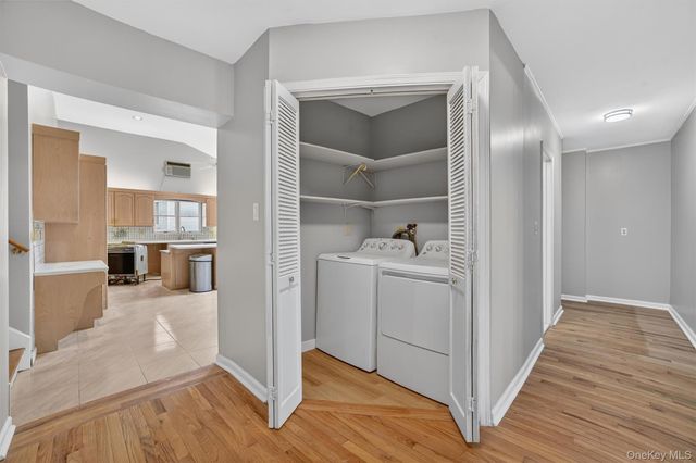 4 Amackassin Terrace Unit 1, Yonkers, NY 10703