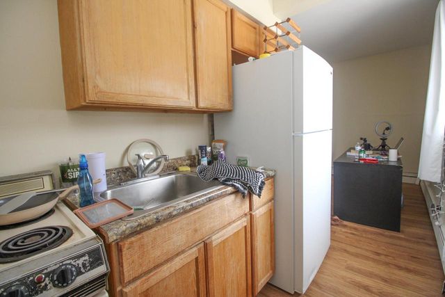 7746 W Becher STREET, West Allis, WI 53219