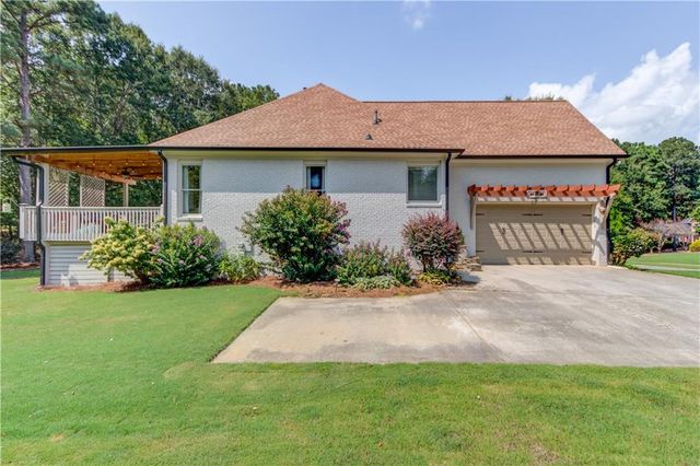941 Providence Lane, Monroe, GA 30656