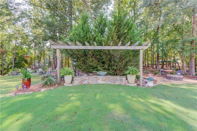 941 Providence Lane, Monroe, GA 30656