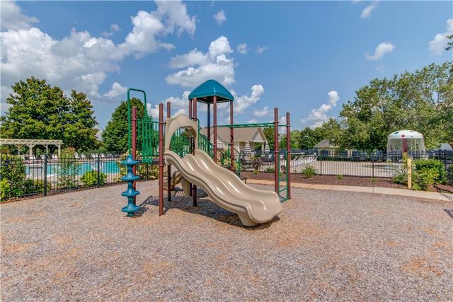 941 Providence Lane, Monroe, GA 30656