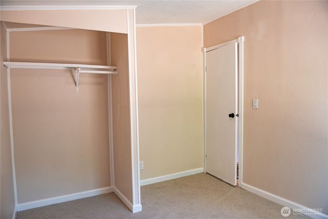 18700 4th Avenue NE, Suquamish, WA 98392