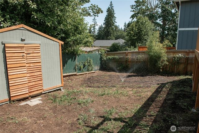18700 4th Avenue NE, Suquamish, WA 98392