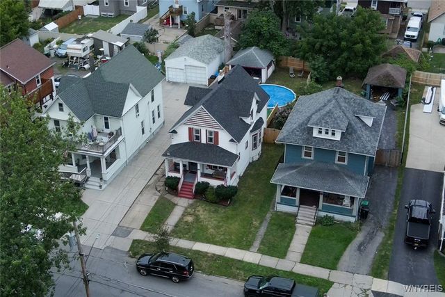 69 Simson Street, Tonawanda, NY 14150