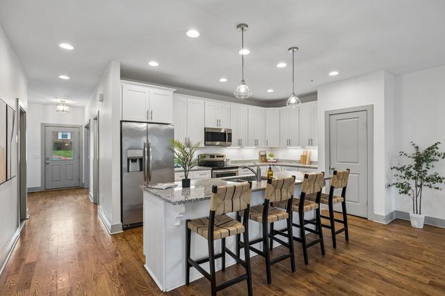 720 Flint Ridge Dr, Whites Creek, TN 37189